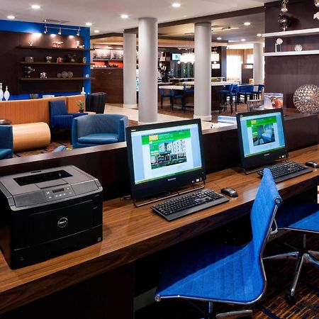 Courtyard By Marriott Houston North/Shenandoah Hotel The Woodlands Bagian luar foto
