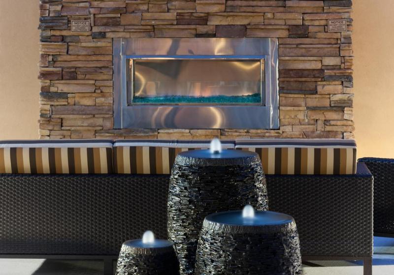 Courtyard By Marriott Houston North/Shenandoah Hotel The Woodlands Bagian luar foto