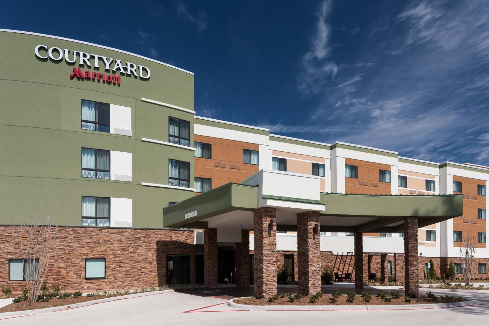 Courtyard By Marriott Houston North/Shenandoah Hotel The Woodlands Bagian luar foto